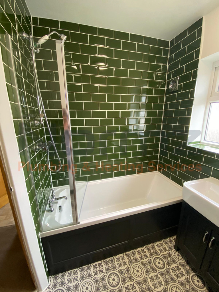 Bathroom Fitting in Kettering Picture After Bathroom Renovation by Bathroom Fitter Normz Plumbing 2